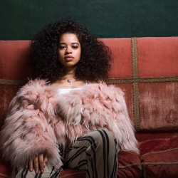 Ella Mai Boo'd Up
